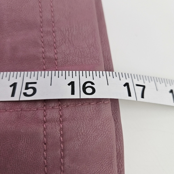 Free People Vegan Suede Modern Femme Mini Skirt Size 12 Barbie Schoolgirl - Picture 8 of 11